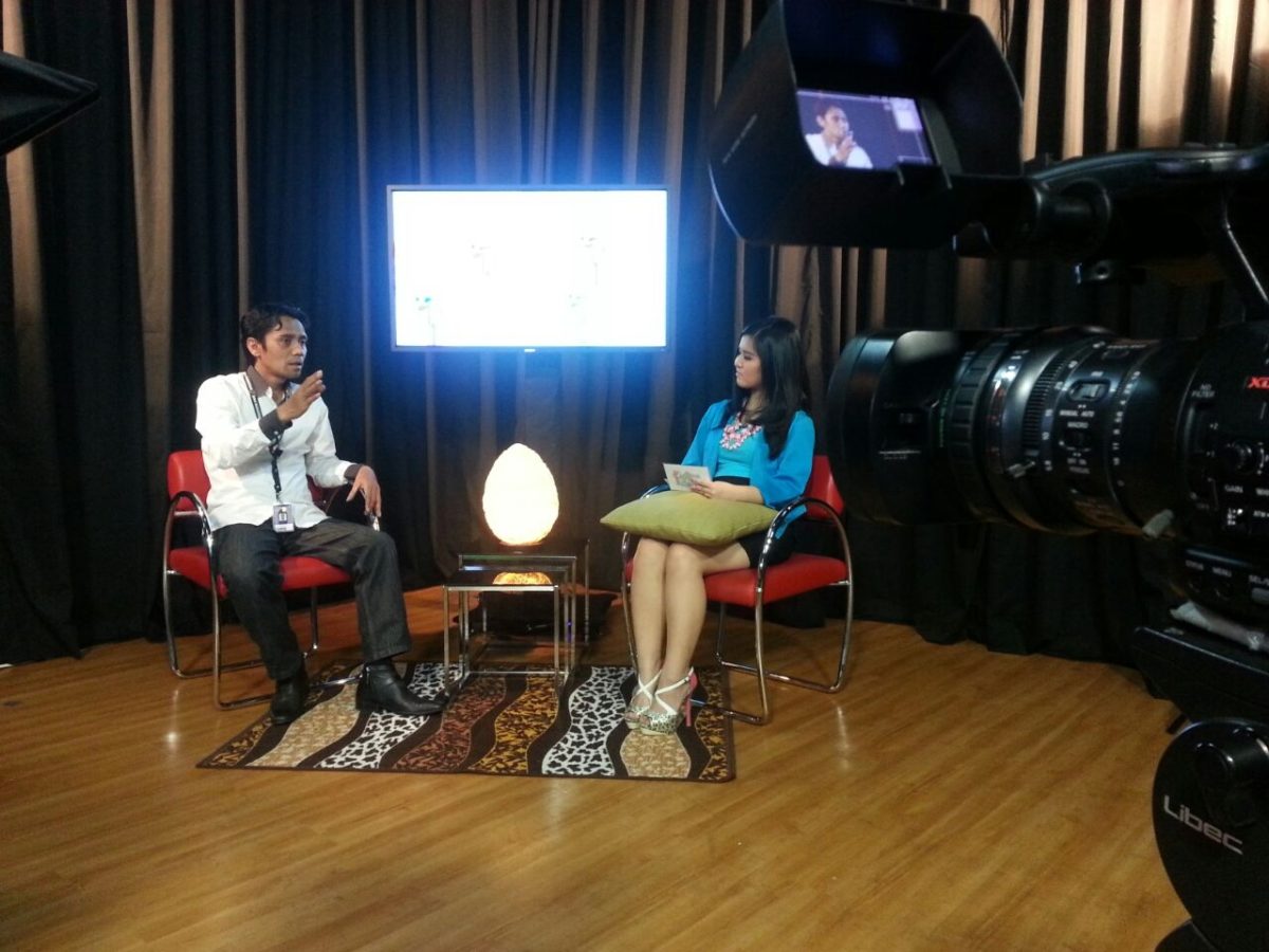 Narasumber Binus TV Program Acara Rumah Demokrasi