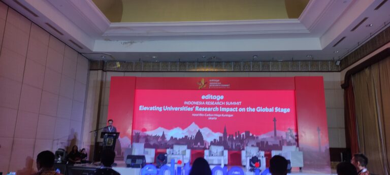 Dosen MIK berpartisipasi di Indonesian Research Summit