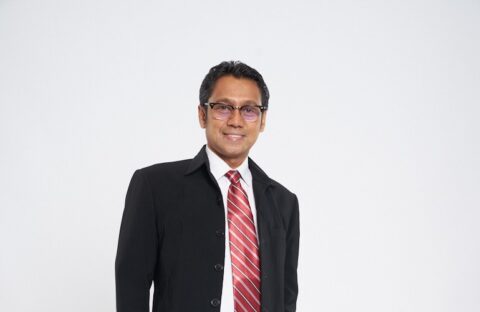 1. Dr. Muhamad Aras, S.Pd.,M.Si., CPR., CDM.